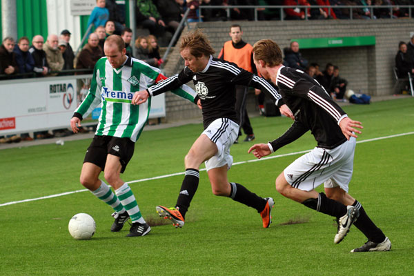 SC Genemuiden - v.v. Montfoort (Foto Helmich Lubberts).